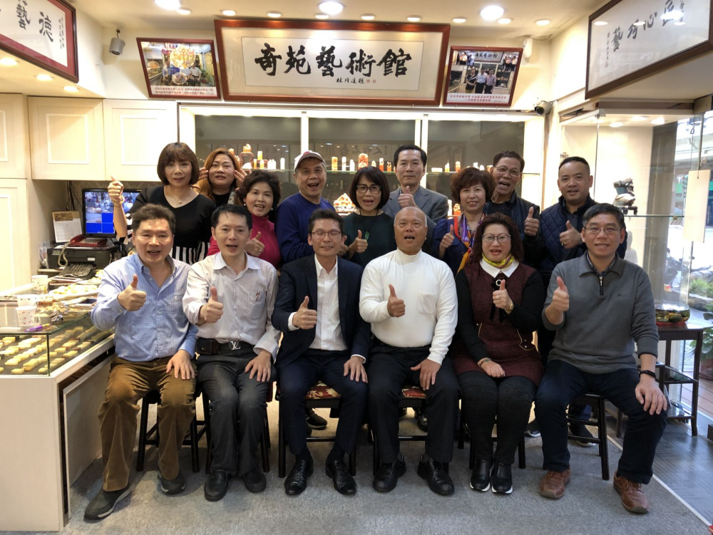 大安藝文特區發展, 增設建國玉市捷運地標導示